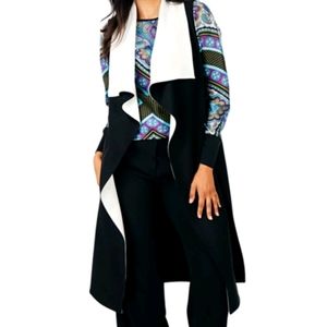 NEW Tracy Moore by Freda's Contrast Vest B&W